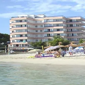 apartamentos-calablanca.allmallorcahotels.com/